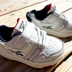 Reebok Toddler Sneakers size T6